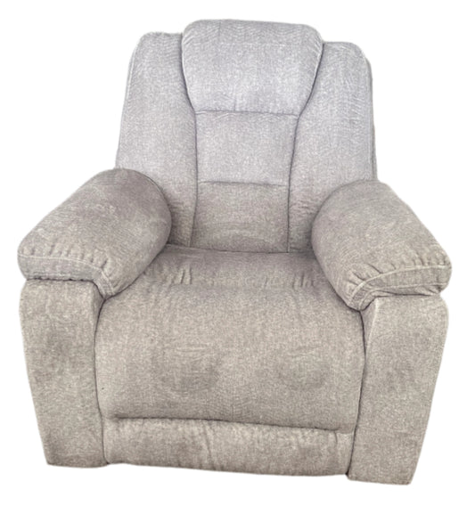 70667 Recliner