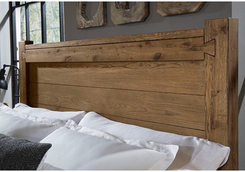 Dovetail Poster Bed With 6x6 Footboard