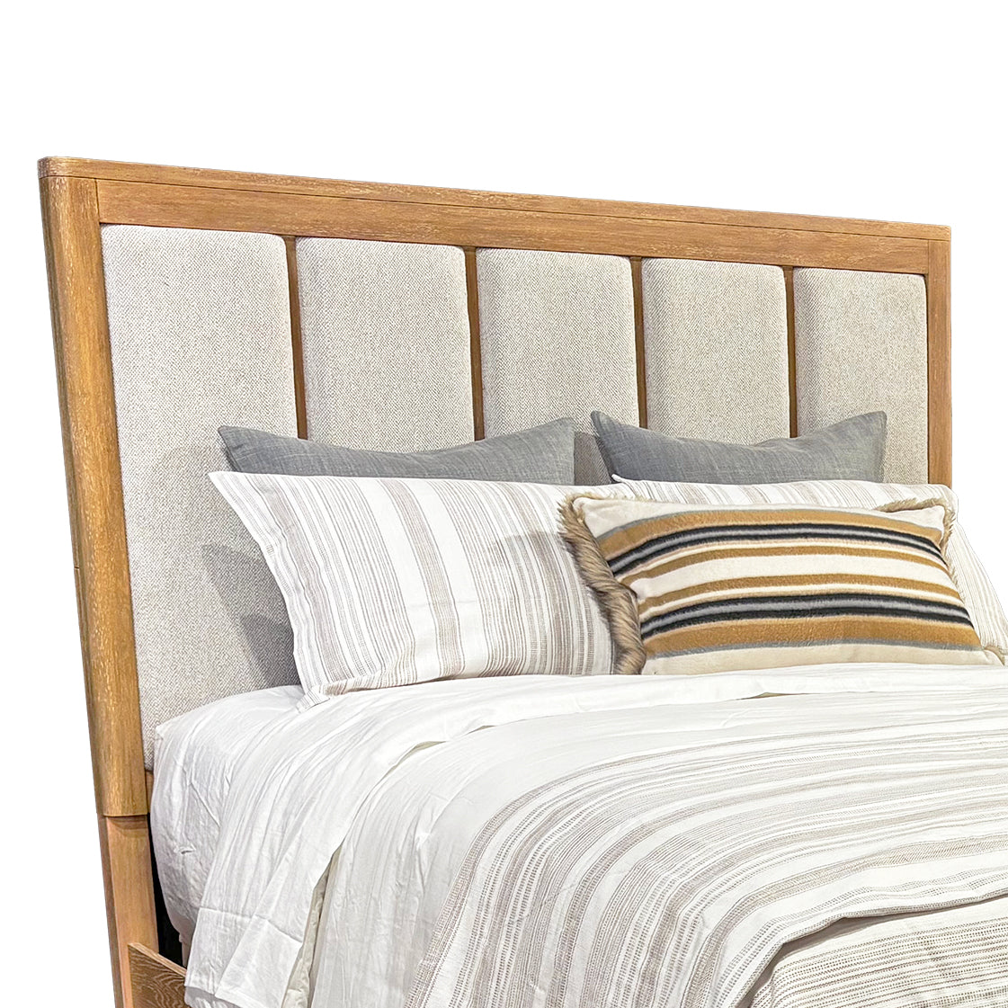 ESCAPE QUEEN PANEL BED