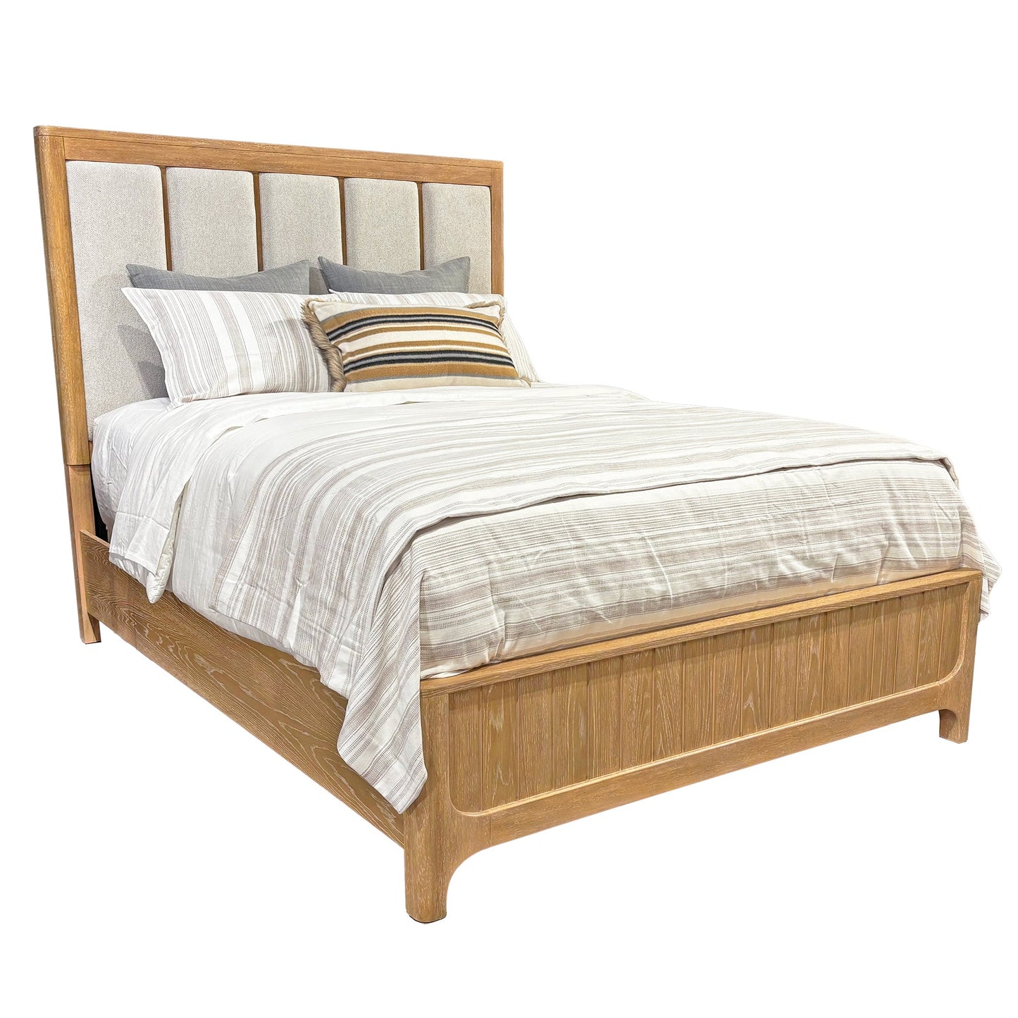 ESCAPE QUEEN PANEL BED